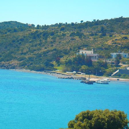 Hotel Liberty 1 Agia Marina  Zewnętrze zdjęcie