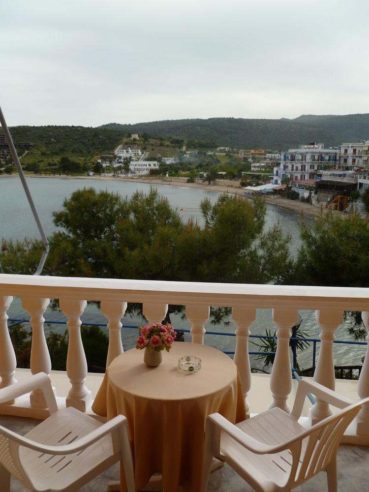 Hotel Liberty 1 Agia Marina  Zewnętrze zdjęcie